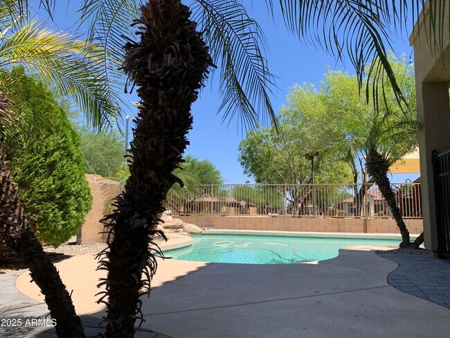 Building Photo - 9018 W Superior Ave