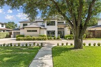 Building Photo - 5960 Williamstown Rd