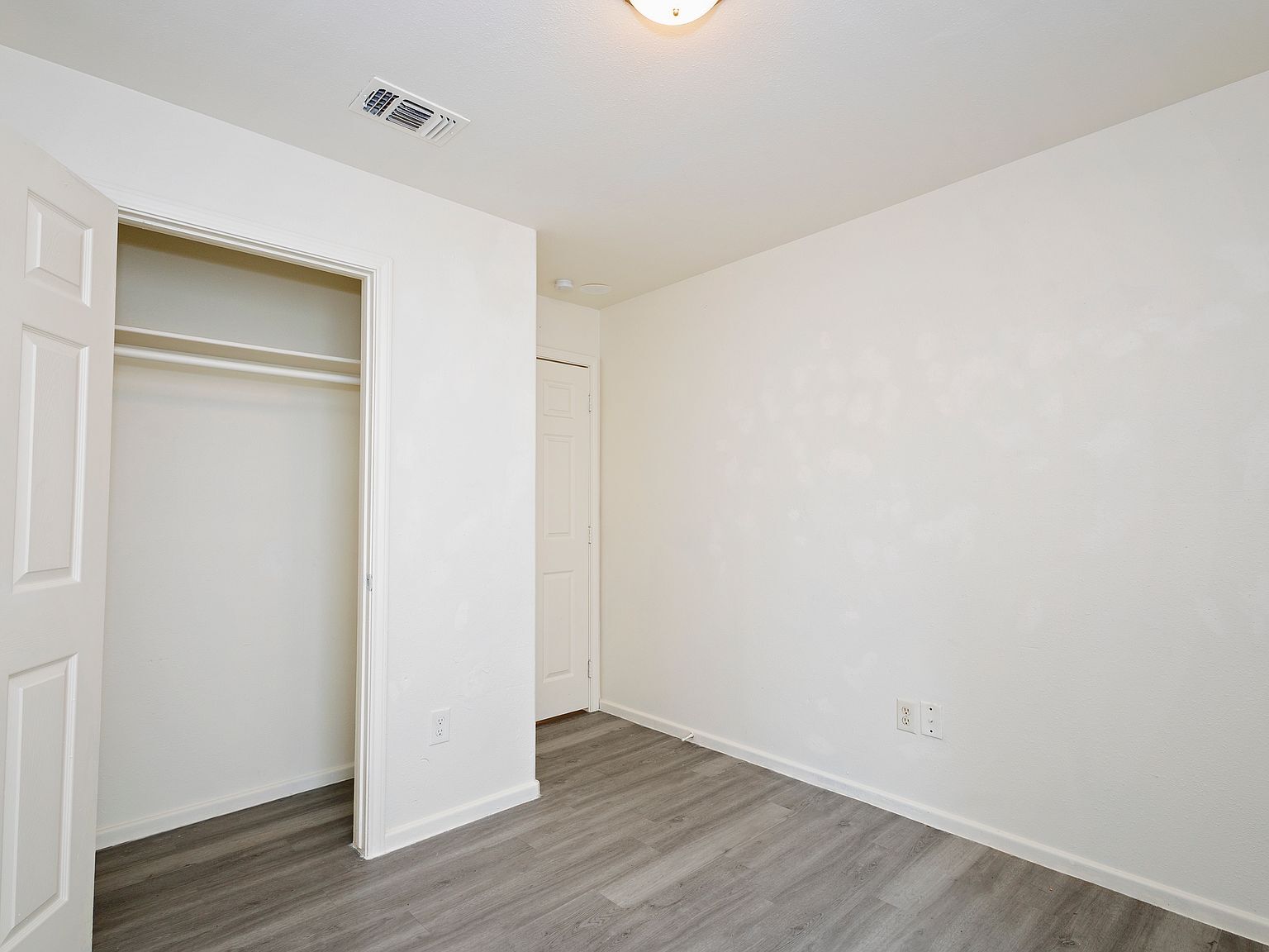 Building Photo - 1802 16th St