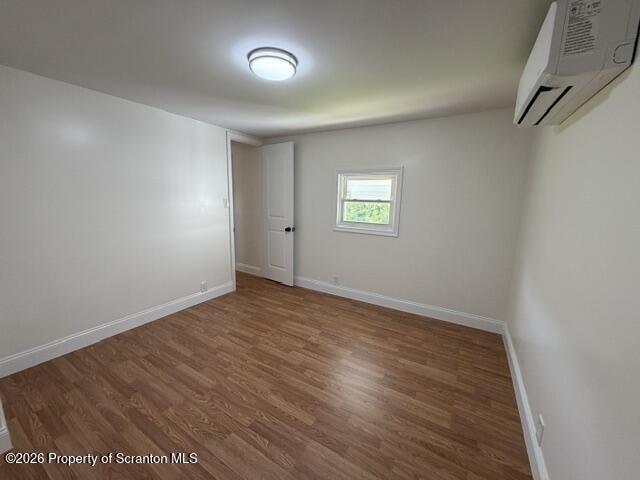 Building Photo - 133 Thirwell Ave