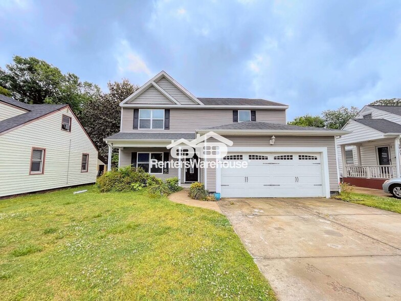 Primary Photo - 3925 Krick St