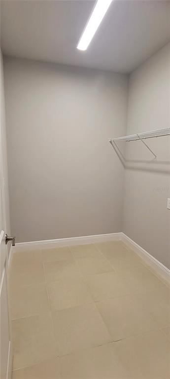Building Photo - 28564 Sweet Persimmon Dr