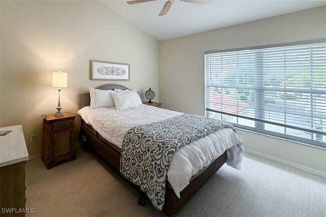 Building Photo - 5035 Cedar Springs Dr