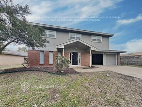 Building Photo - 1108 Mildred Ln