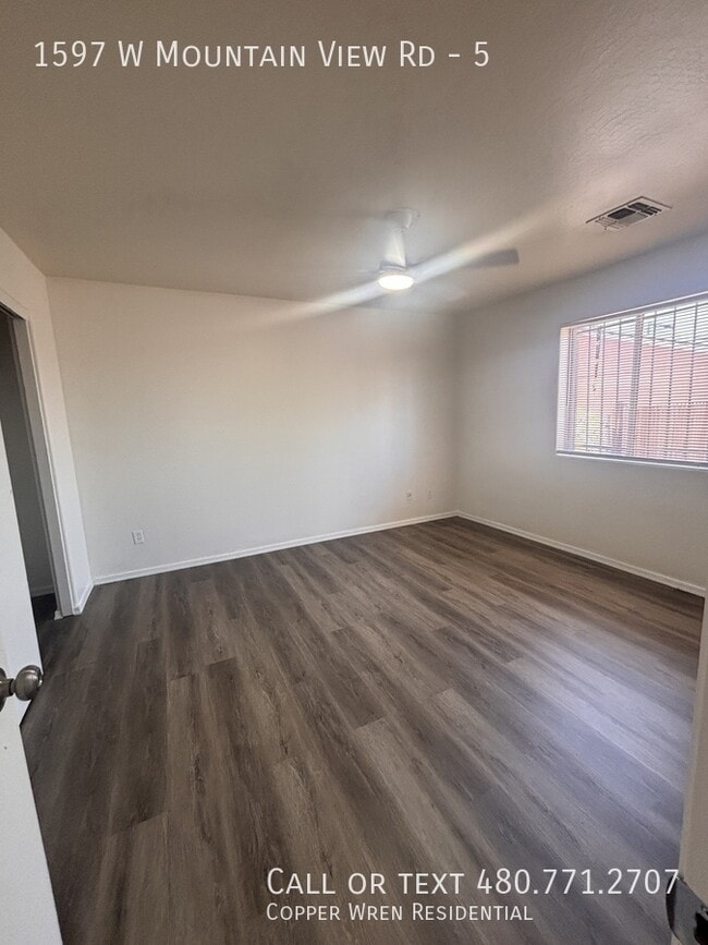 Building Photo - 1597 W Mountain View Rd