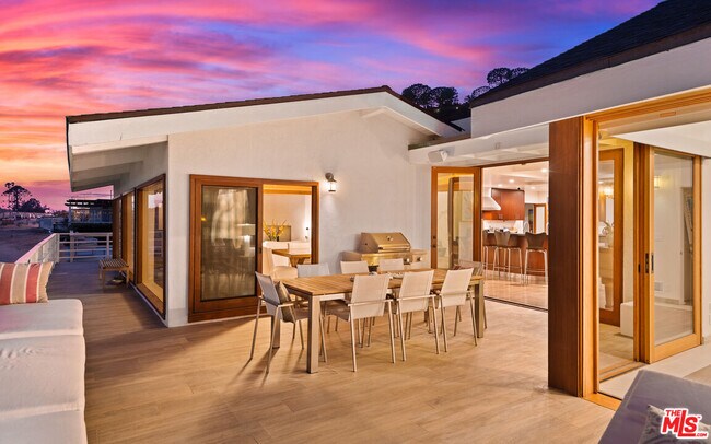 Building Photo - 23018 Pacific Coast Hwy