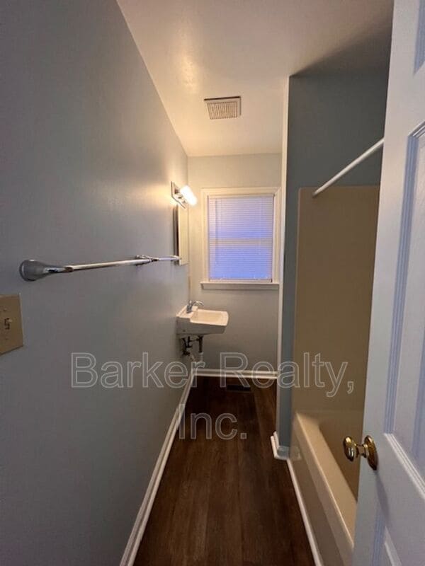 Building Photo - 2527 Ricky Cir