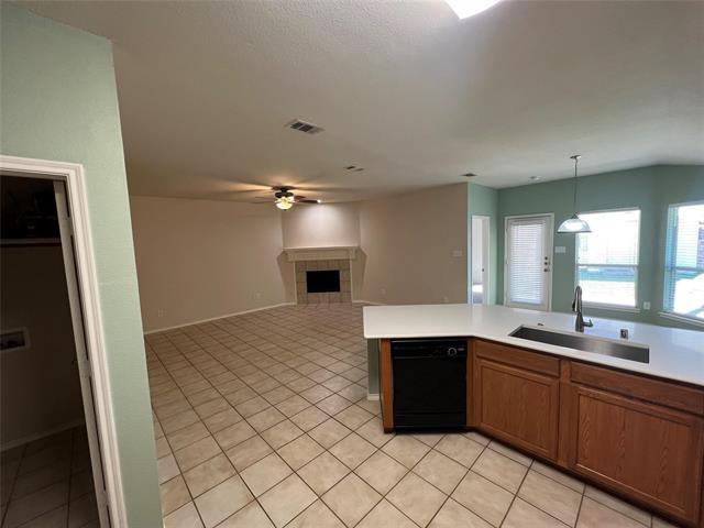 Building Photo - 717 Mahogany Dr