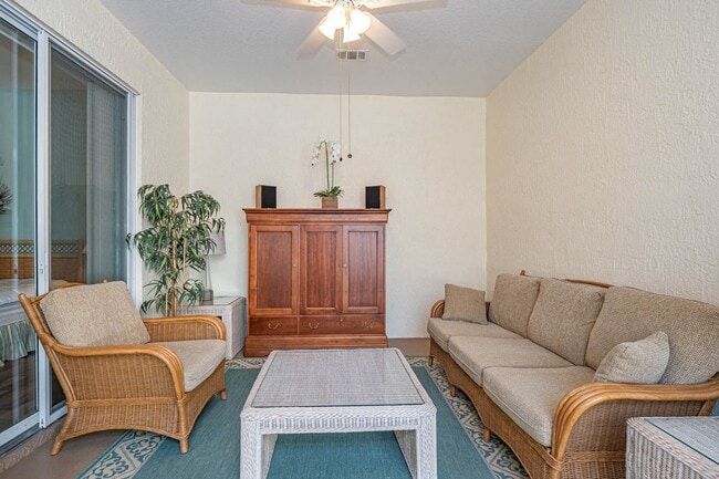 Building Photo - 7652 15th St