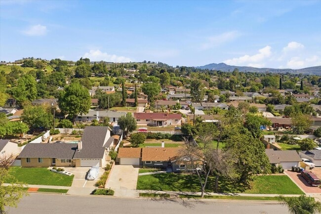 Building Photo - 2986 Calle Quebracho