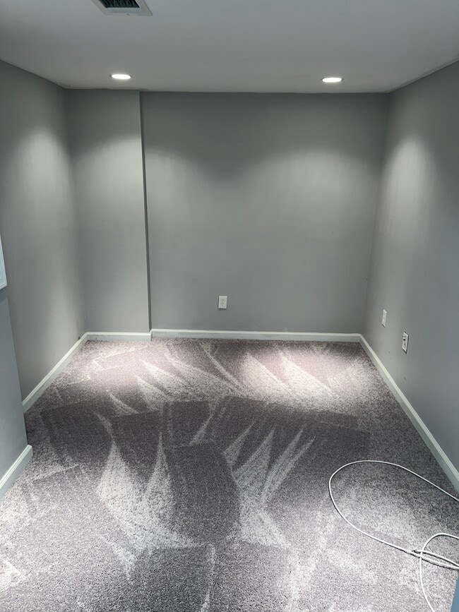 Building Photo - 2136 Catskill St