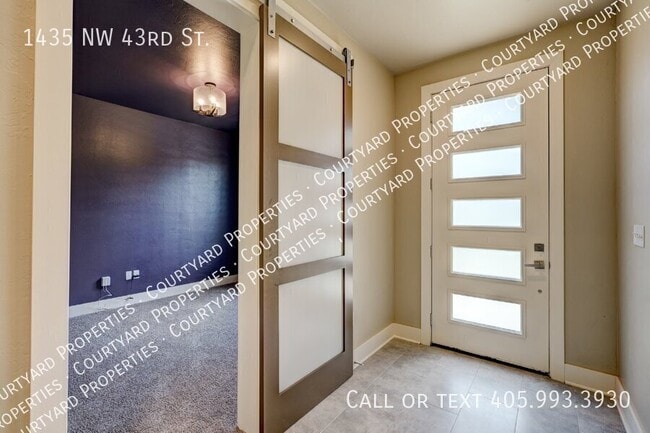 Building Photo - 1435 NW 43rd St