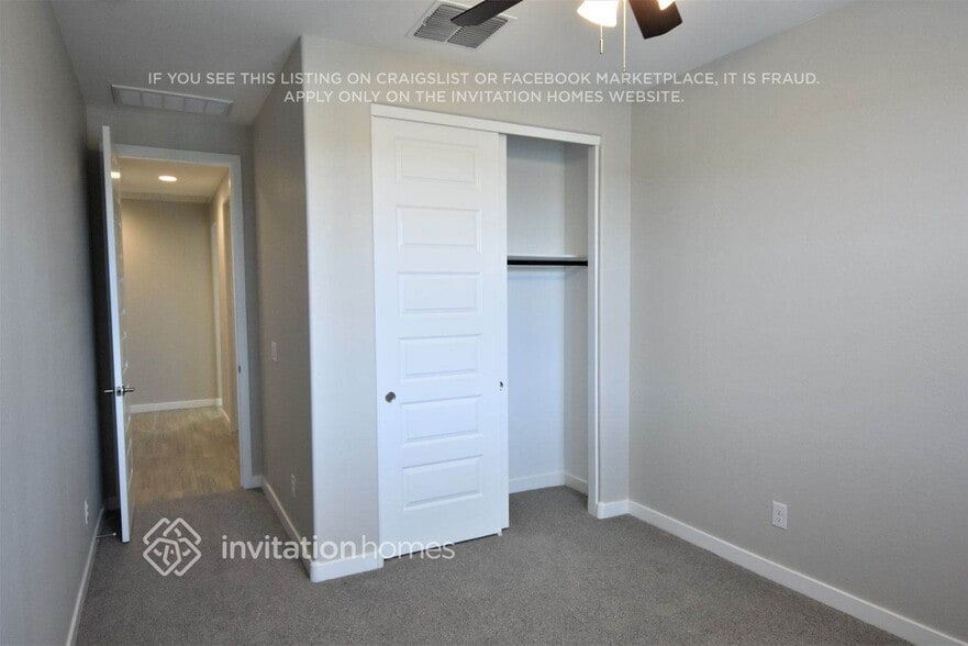 Building Photo - 19978 W Turney Ave