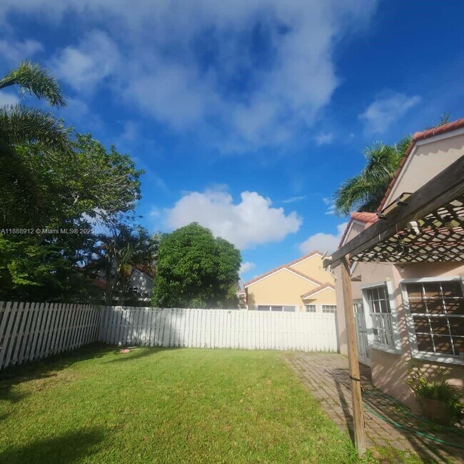 Building Photo - 577 Bridgeton Rd