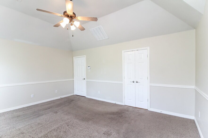 Building Photo - 7517 Creek Meadow Dr