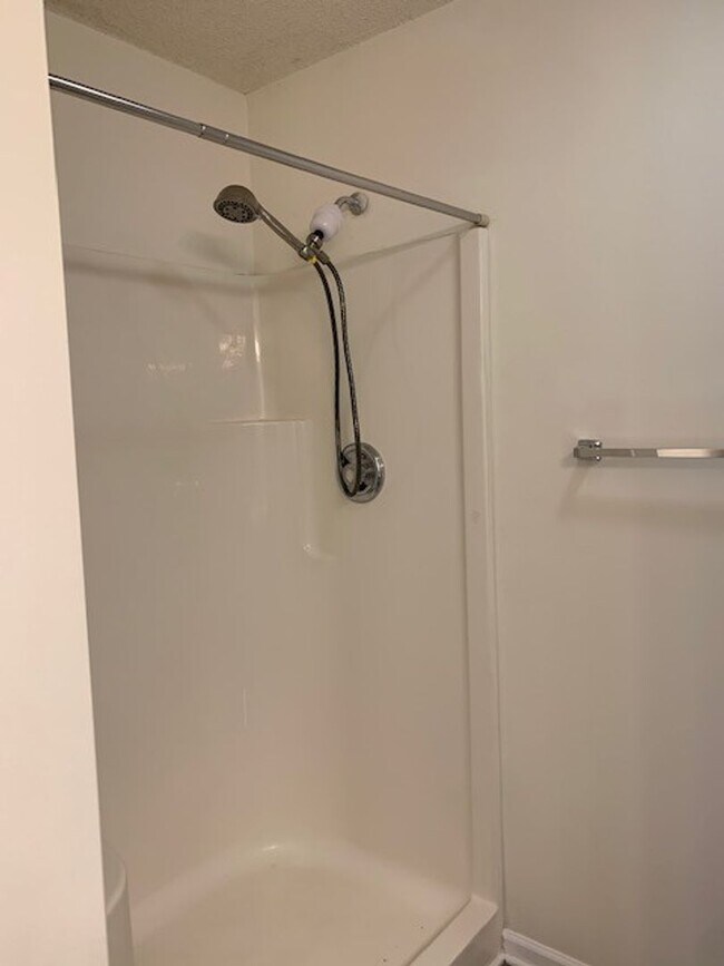 Building Photo - P201