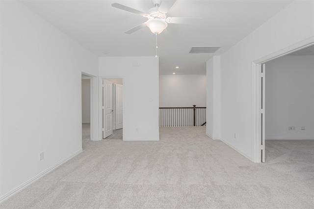 Building Photo - 908 Utica Dr