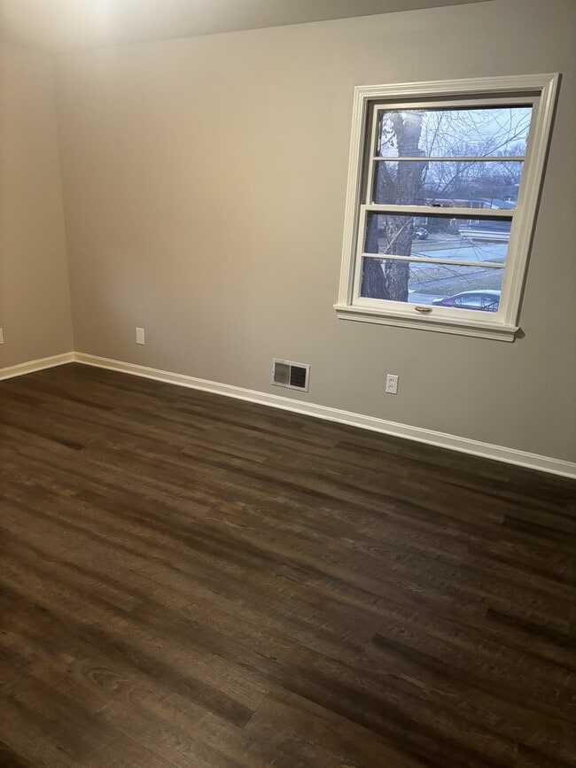 Building Photo - 4406 Rockwood Dr