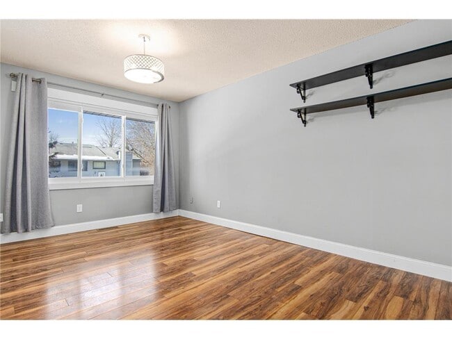 Building Photo - 7445 Borman Ave