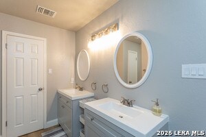 Building Photo - 11306 Cedar Park