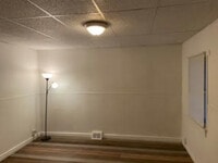 Building Photo - 207 Emerson St