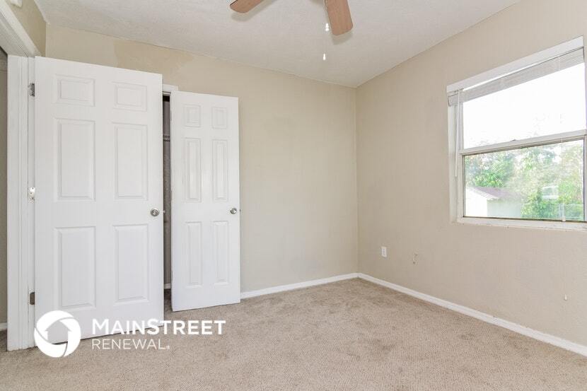 Building Photo - 2184 Colonial Ave