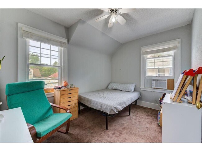 Primary Photo - Gorgeous 6 Bedroom in Midway- June 2026 Mo...