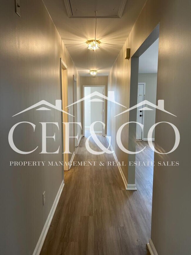 Building Photo - Lovely 3 bedroom 2.5 bath home located in Boiling Springs avaialable!