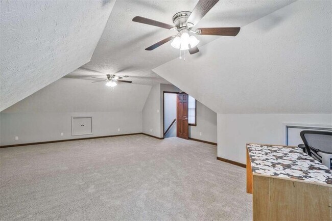 Building Photo - 5741 Wolf Laurel Dr SW