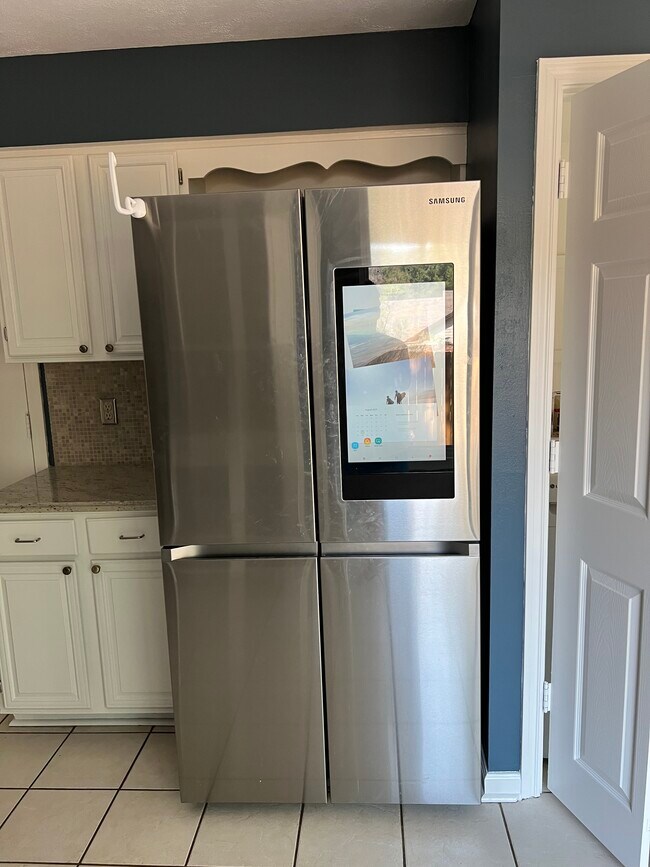 Building Photo - 1222 Circle View Ct