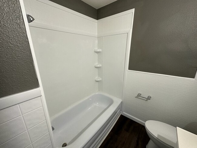 Building Photo - 4321 Deerfield St