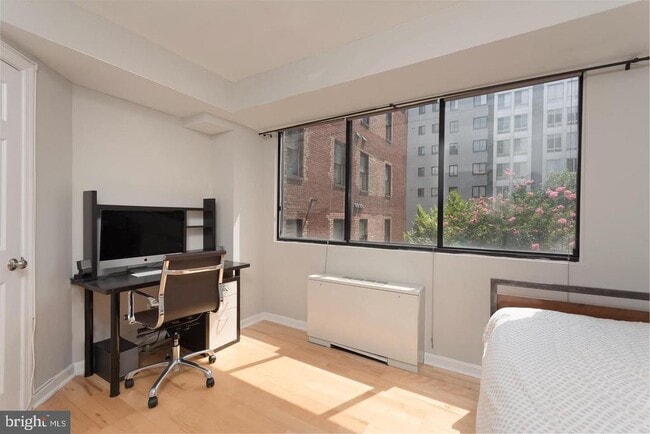 Building Photo - 1245 13th St NW