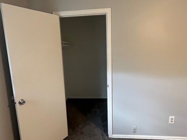 Building Photo - 16570 E Dickenson Pl