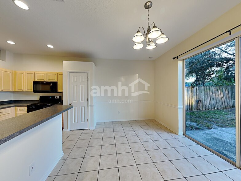 Building Photo - 12723 Bramfield Dr