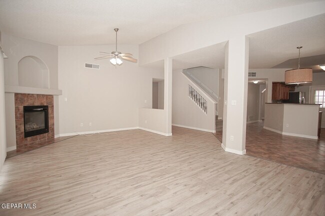 Building Photo - 1532 Century Plant Dr