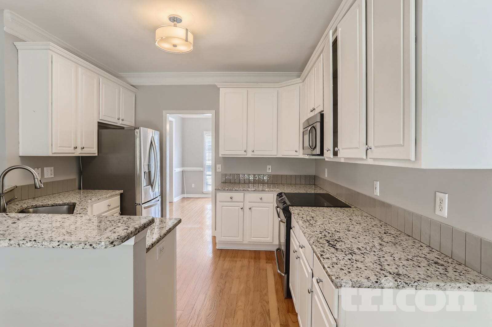 Building Photo - 875 Cedar Creek Dr