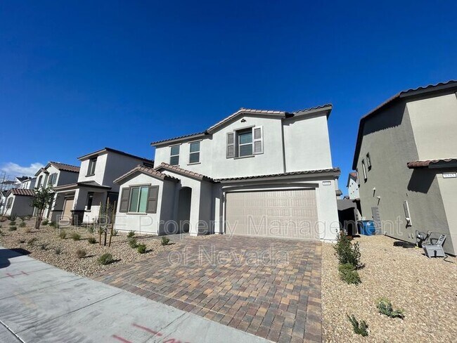 Building Photo - 9339 Observatory St