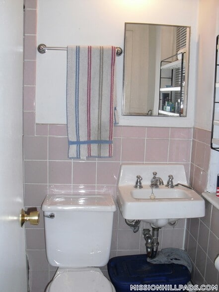 Building Photo - 61 S Huntington Ave