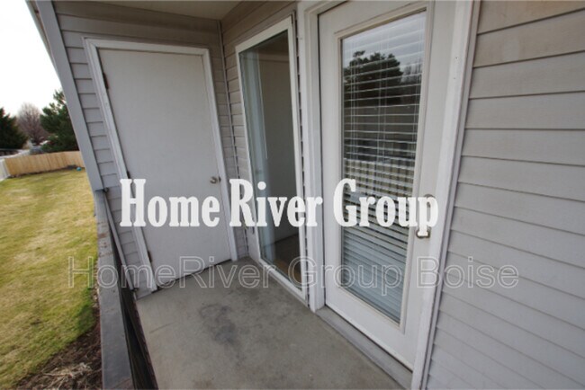 Building Photo - 5949 W Ellens Ferry Ct