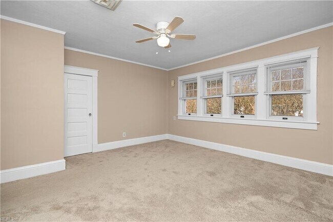 Building Photo - 437 Connecticut Ave