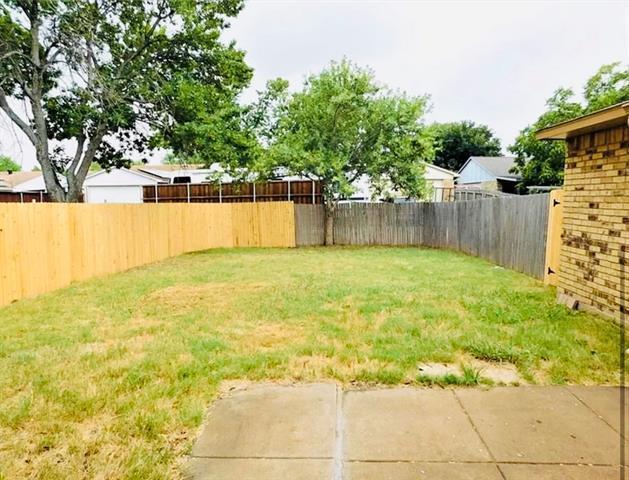 Building Photo - 5625 Squires Dr