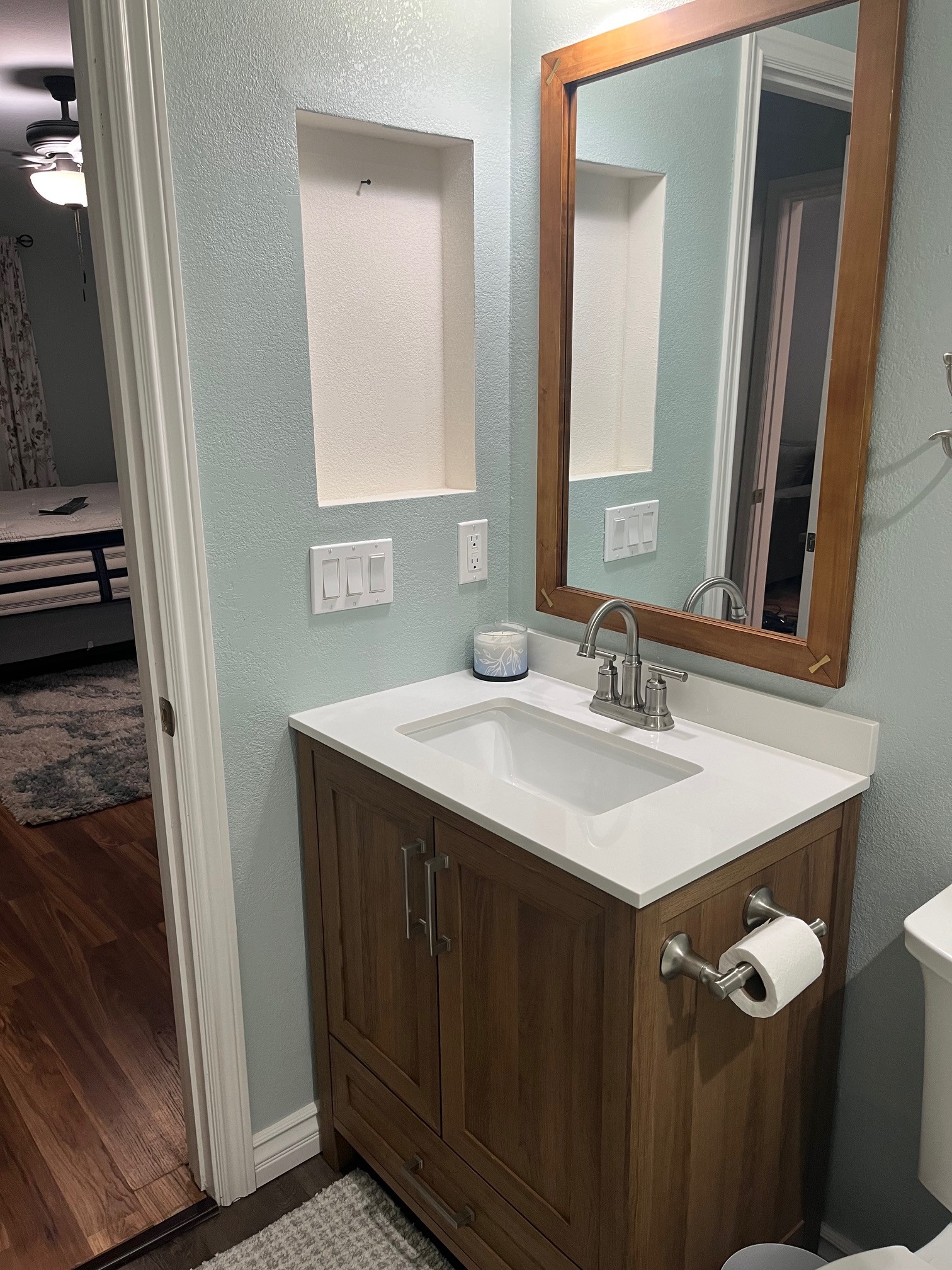 Building Photo - 24940 Butterchurn Rd