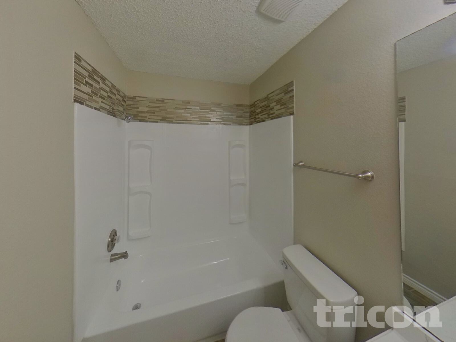 Building Photo - 3416 Tulip Ln