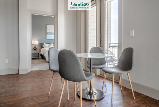 Building Photo - 10300 Katy Fwy