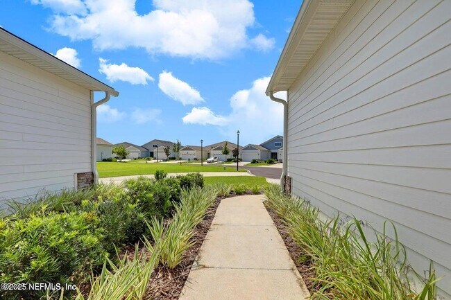 Building Photo - 4387 Sun Lily Ct