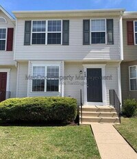 Building Photo - 403 Independence Dr