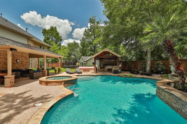 Building Photo - 13011 Far Point Manor Ct