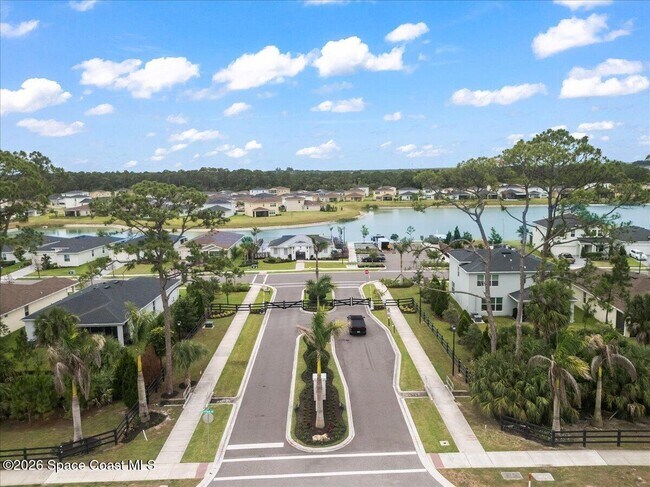 Building Photo - 732 Veridian Cir NW
