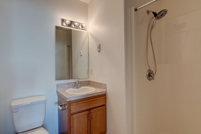 Building Photo - 1245-1431 NW Falls Creek Lp