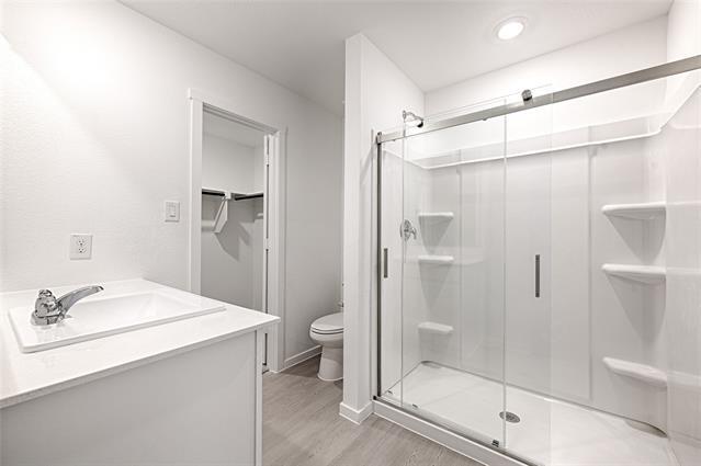 Building Photo - 1213 Falcon Hts Dr